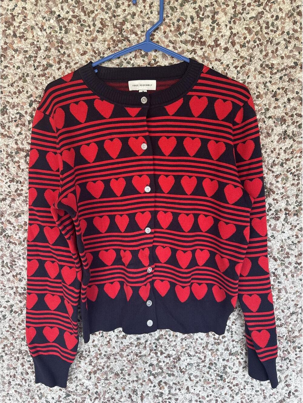 Free Assembly Heart Stripe Cardigan Sweater Women’s Medium Valentine Core